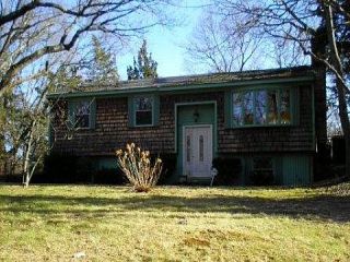 Foreclosed Home - 170 OAK TREE AVE, 02886