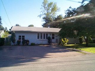 Foreclosed Home - 28 CROCUS ST, 02886