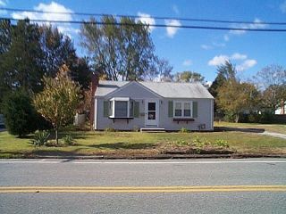 Foreclosed Home - 485 BUTTONWOODS AVE, 02886