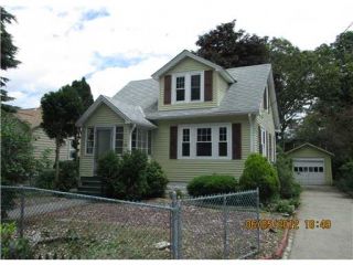 Foreclosed Home - 26 GARDEN ST, 02888