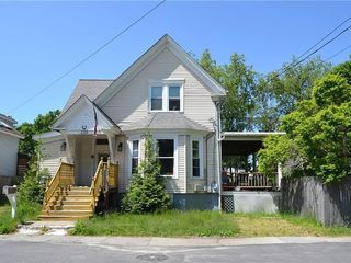Foreclosed Home - 135 NORWOOD AVE, 02888