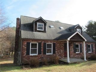 Foreclosed Home - 4 Sherwood Dr, 02891