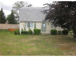 Foreclosed Home - 3 LITTLE JOHN LN, 02893