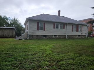 Foreclosed Home - 63 FULTON ST, 02895