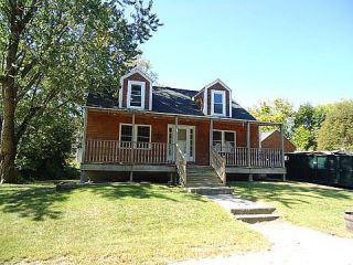Foreclosed Home - 17 WOODLAND RD, 02896