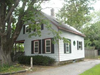 Foreclosed Home - 42 CREST RD, 02896