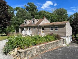 Foreclosed Home - 693 ROCKY HILL RD, 02896