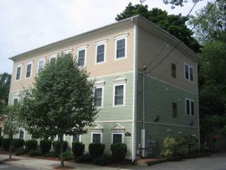 Foreclosed Home - 31 COMMERCIAL ST, 02905