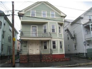 Foreclosed Home - 19 ROSEDALE ST, 02909