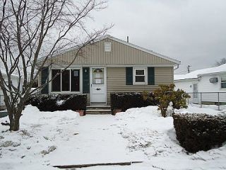 Foreclosed Home - 4 CYNTHIA DR, 02911