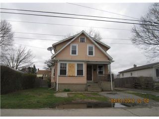 Foreclosed Home - 48 METACOMET AVE, 02916