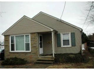 Foreclosed Home - 104 KINGWOOD AVE, 02920