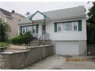 Foreclosed Home - 519 LAUREL HILL AVE, 02920