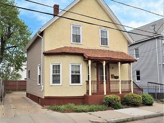 Foreclosed Home - 39 HILLWOOD ST, 02920