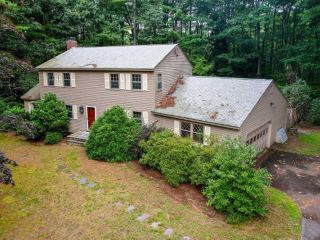 Foreclosed Home - 15 FAIRWAY DR, 03031