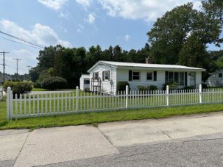 Foreclosed Home - 15 PINE ST, 03054