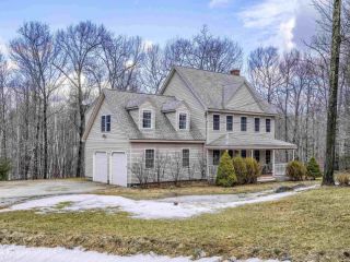 Foreclosed Home - 4 SOUTHVIEW DR, 03057