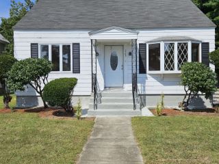 Foreclosed Home - 325 LAKE ST, 03060