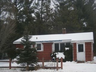 Foreclosed Home - 104 FREMONT RD, 03077