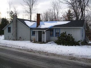 Foreclosed Home - 66 OLD COUNTY RD, 03244
