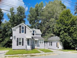 Foreclosed Home - 26 SCHOOL ST # 28, 03275