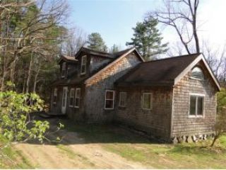 Foreclosed Home - 111 OAK HILL RD, 03276