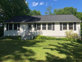 Foreclosed Home - 32 RIDGE RD, 03276