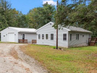 Foreclosed Home - 12 TOTE RD, 03307