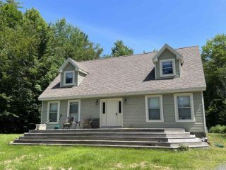 Foreclosed Home - 125 MOUNT MISERY RD, 03561