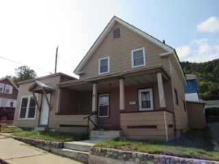 Foreclosed Home - 681 3RD AVE, 03570