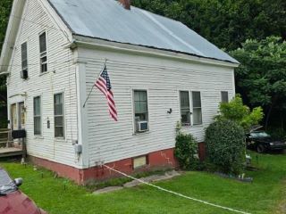 Foreclosed Home - 98 WASHINGTON ST, 03743