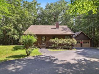 Foreclosed Home - 240 FORT POINT RD, 03810