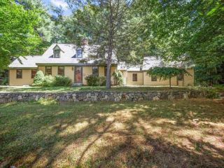 Foreclosed Home - 32 OLD PARISH RD, 03870