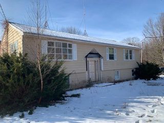 Foreclosed Home - 399 Pleasant Valley Road, 03894