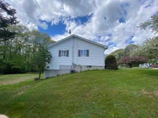 Foreclosed Home - 6 CRICKET HILL RD, 03894