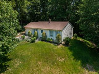 Foreclosed Home - 35 SPRINGTREE LN, 03908