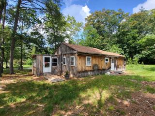 Foreclosed Home - 157 INDIAN LAKE DR, 04027