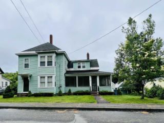 Foreclosed Home - 32 HIGH ST, 04224