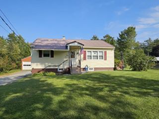 Foreclosed Home - 962 SAWYER RD, 04236