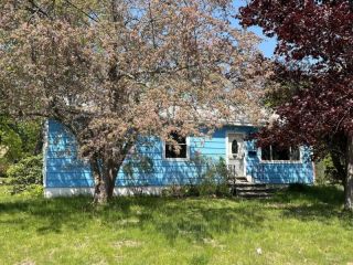 Foreclosed Home - 46 FISHER AVE, 04240