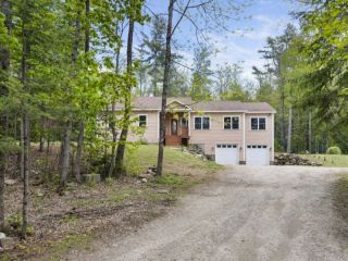 Foreclosed Home - 172 MORSE RD, 04268
