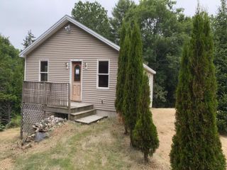 Foreclosed Home - 1332 Augusta Rd, 04287
