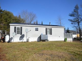 Foreclosed Home - 393 REBEL HILL RD, 04428