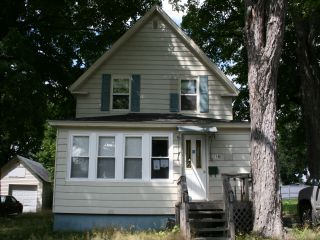 Foreclosed Home - 16 Spruce St, 04430