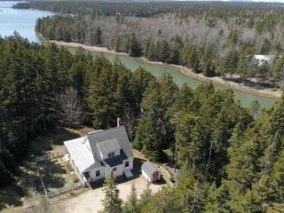 Foreclosed Home - 385 TOM LEIGHTON PT RD, 04658
