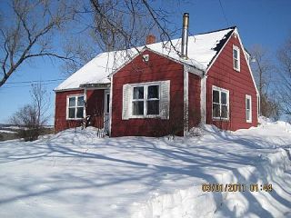 Foreclosed Home - 220 MAIN ST, 04750