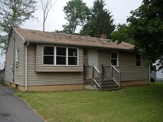 Foreclosed Home - 121 LYONS RD, 06010