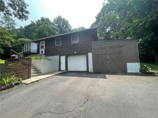 Foreclosed Home - 33 MUIR AVE, 06010