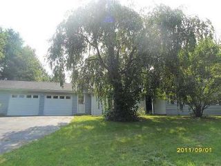 Foreclosed Home - 8 RANDALL AVE, 06026