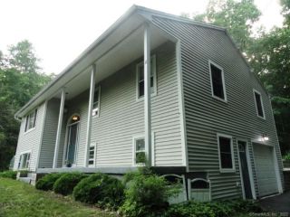Foreclosed Home - 29 SNIPSIC LAKE RD, 06029